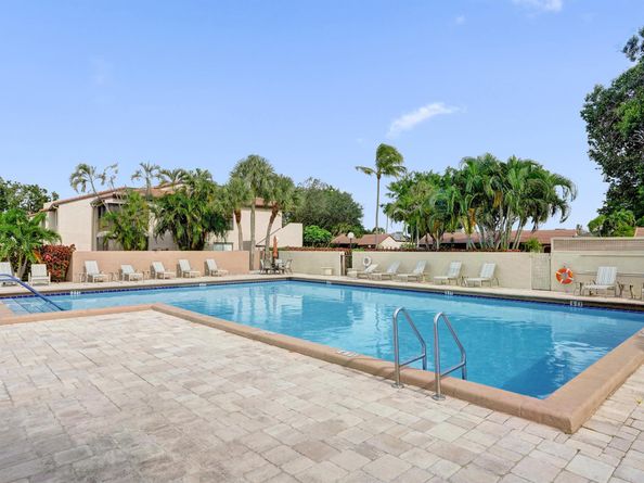 9293 Vista Del Lago 15f, Boca Raton FL 33428