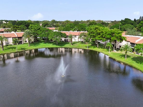 9293 Vista Del Lago 15f, Boca Raton FL 33428