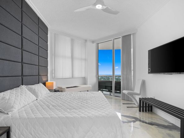 347 N New River Dr PH 7, Fort Lauderdale FL 33301