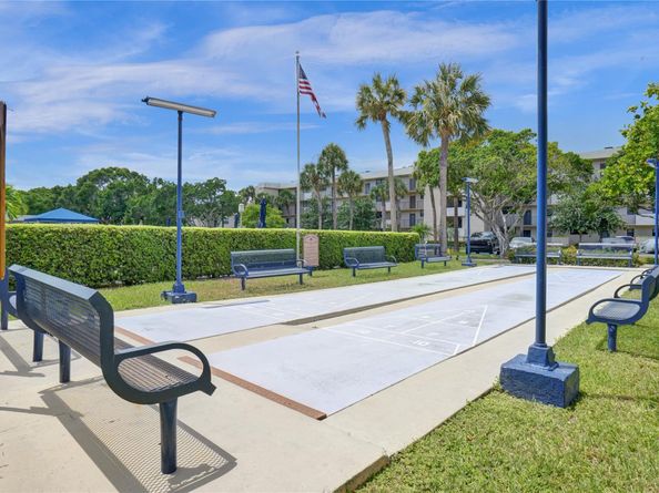 2410 Deer Creek Country Club Blvd 202E, Deerfield Beach FL 33442