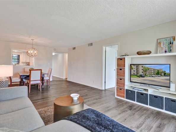 2410 Deer Creek Country Club Blvd 202E, Deerfield Beach FL 33442