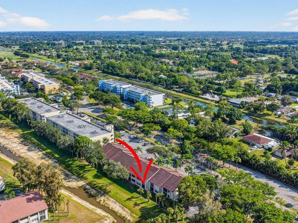 4745 Lucerne Lakes Boulevard 103, Lake Worth FL 33467