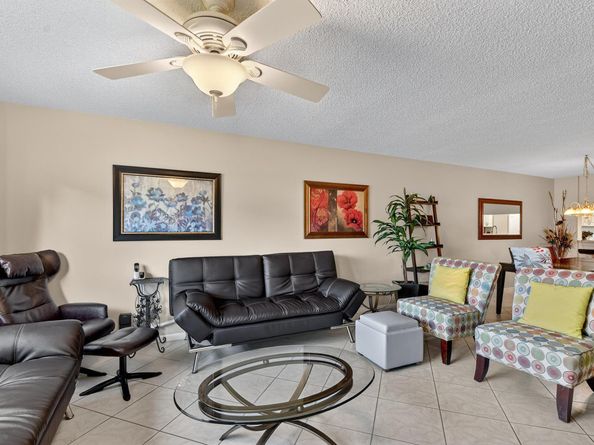 4745 Lucerne Lakes Boulevard 103, Lake Worth FL 33467