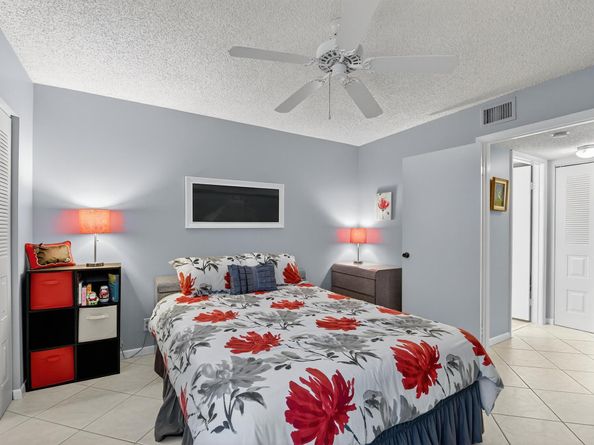 4745 Lucerne Lakes Boulevard 103, Lake Worth FL 33467