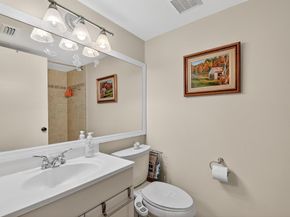 4745 Lucerne Lakes Boulevard 103, Lake Worth FL 33467