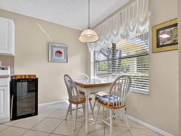 4745 Lucerne Lakes Boulevard 103, Lake Worth FL 33467