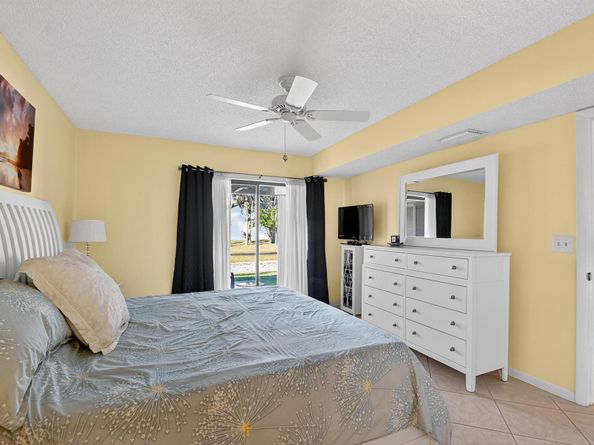 4745 Lucerne Lakes Boulevard 103, Lake Worth FL 33467