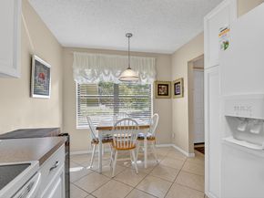 4745 Lucerne Lakes Boulevard 103, Lake Worth FL 33467