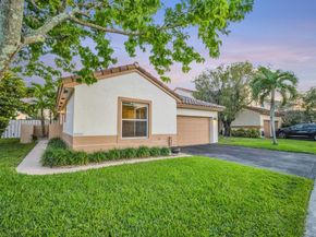 18510 NW 22nd St, Pembroke Pines FL 33029