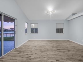 18510 NW 22nd St, Pembroke Pines FL 33029