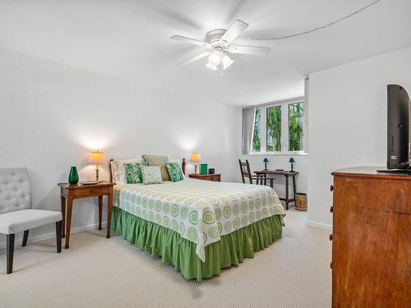 223 Atlantic Avenue D2, Palm Beach FL 33480