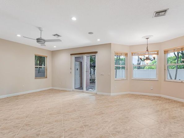 1760 Annandale Circle, Royal Palm Beach FL 33411