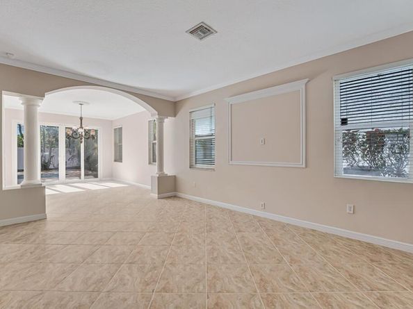 1760 Annandale Circle, Royal Palm Beach FL 33411