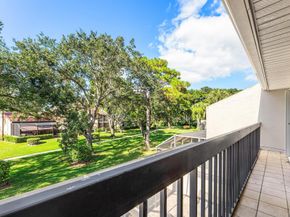 819 Windermere Way, Palm Beach Gardens FL 33418