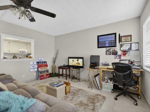 16 Sussex A 16, West Palm Beach FL 33417