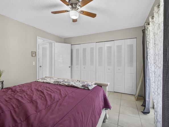 16 Sussex A 16, West Palm Beach FL 33417