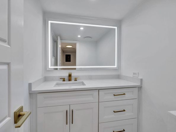 3100 N Palm Aire Drive 106, Pompano Beach FL 33069