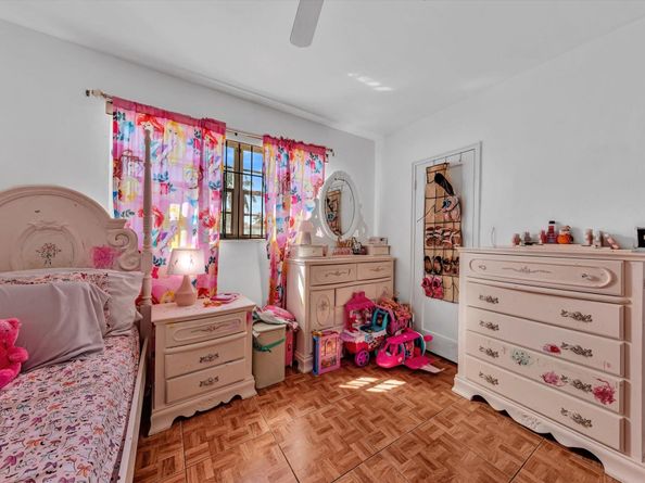 9311 Broad Manor Rd, Miami FL 33147