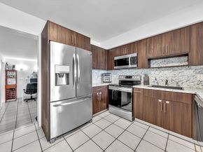 9311 Broad Manor Rd, Miami FL 33147