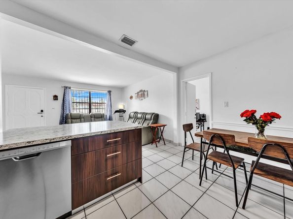 9311 Broad Manor Rd, Miami FL 33147