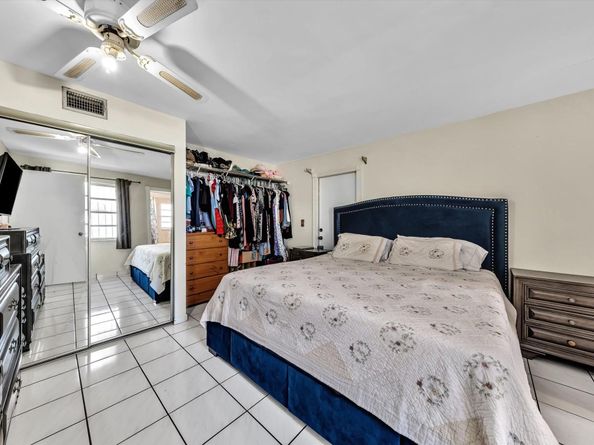 9311 Broad Manor Rd, Miami FL 33147