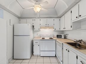 702 Monaco O, Delray Beach FL 33446