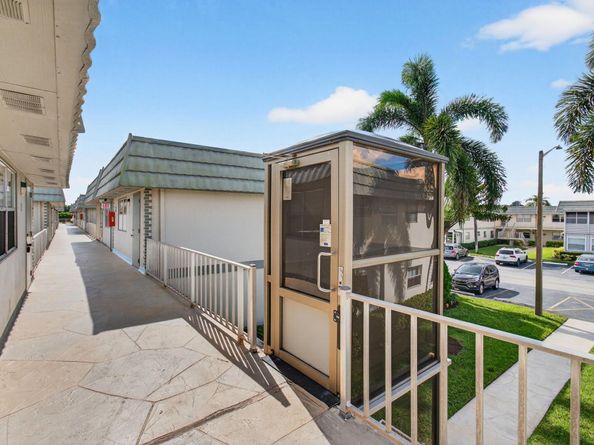 702 Monaco O, Delray Beach FL 33446