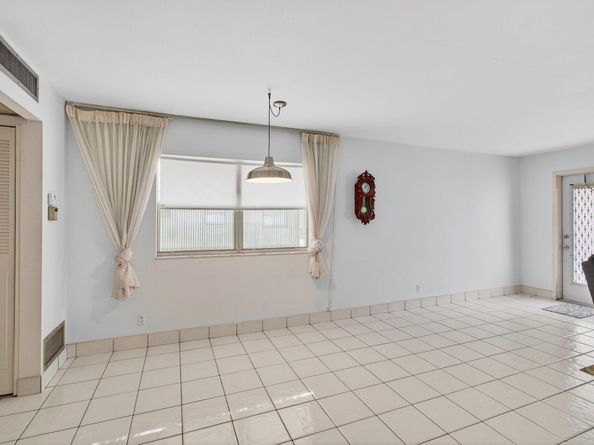 702 Monaco O, Delray Beach FL 33446