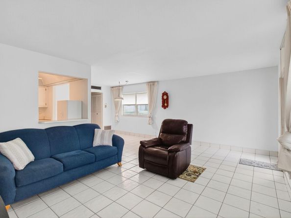 702 Monaco O, Delray Beach FL 33446