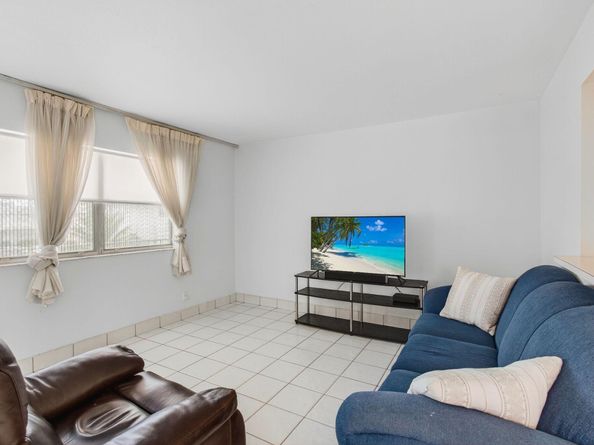 702 Monaco O, Delray Beach FL 33446