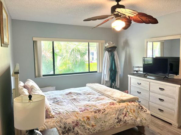 1100 Duncan Circle 202, Palm Beach Gardens FL 33418