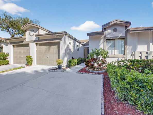 8205 Springview Terrace, Boca Raton FL 33496
