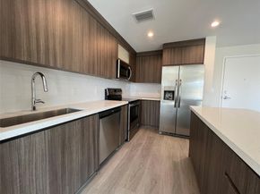 1938 Jackson St 305, Hollywood FL 33020