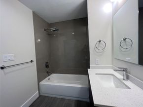 1938 Jackson St 305, Hollywood FL 33020