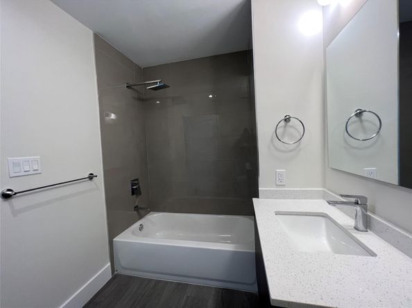 1938 Jackson St 305, Hollywood FL 33020