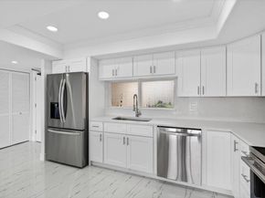 2480 Presidential Way 902, West Palm Beach FL 33401