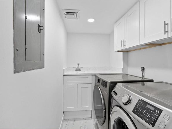 2480 Presidential Way 902, West Palm Beach FL 33401