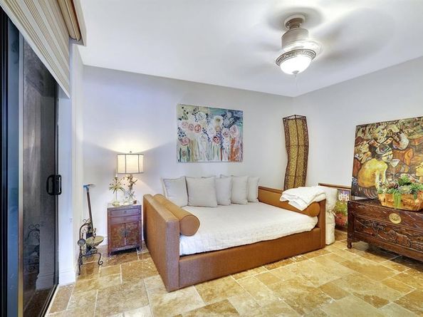 2300 Diana 203, Hallandale Beach FL 33009