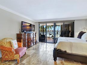 2300 Diana 203, Hallandale Beach FL 33009