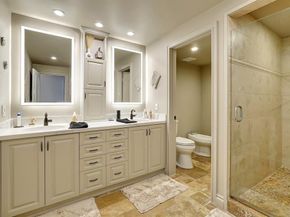 2300 Diana 203, Hallandale Beach FL 33009