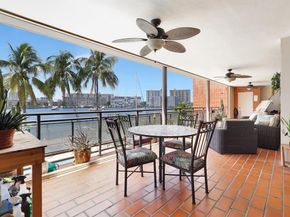 2300 Diana 203, Hallandale Beach FL 33009