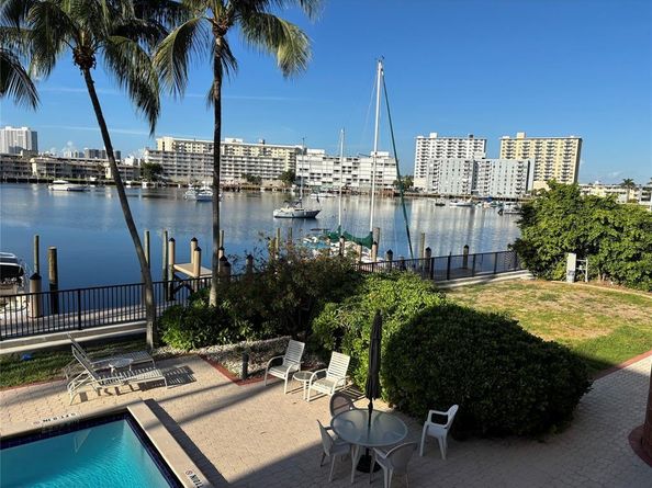2300 Diana 203, Hallandale Beach FL 33009