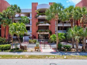 2300 Diana 203, Hallandale Beach FL 33009