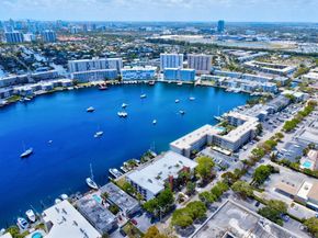 2300 Diana 203, Hallandale Beach FL 33009