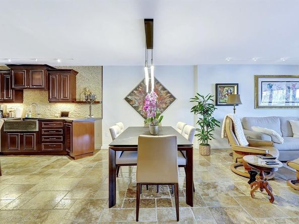 2300 Diana 203, Hallandale Beach FL 33009