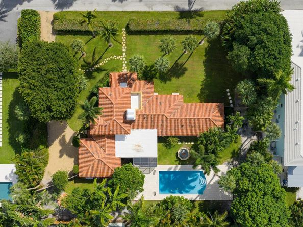 334 Palm Trail, Delray Beach FL 33483