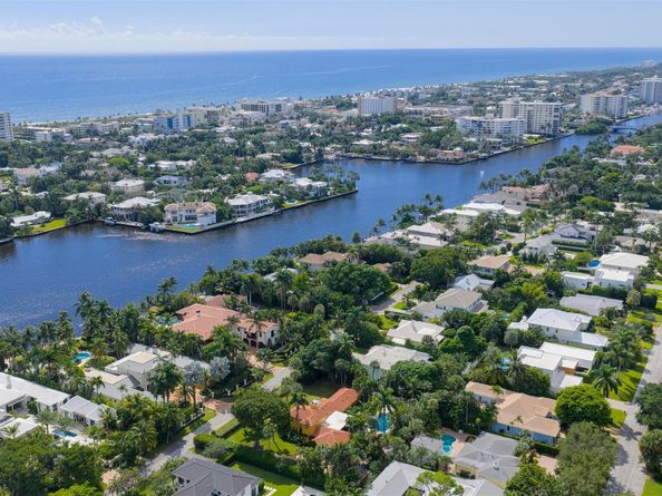 334 Palm Trail, Delray Beach FL 33483