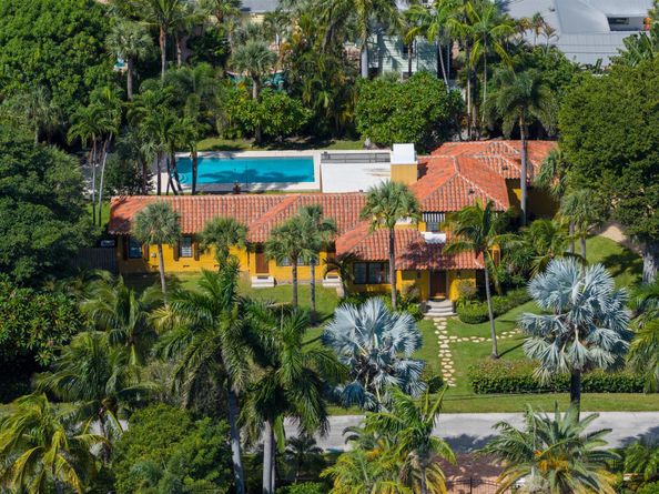 334 Palm Trail, Delray Beach FL 33483
