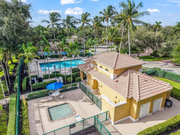 5411 NW 50th Court, Coconut Creek FL 33073