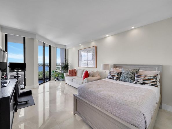 1300 S Ocean Blvd PH5, Pompano Beach FL 33062